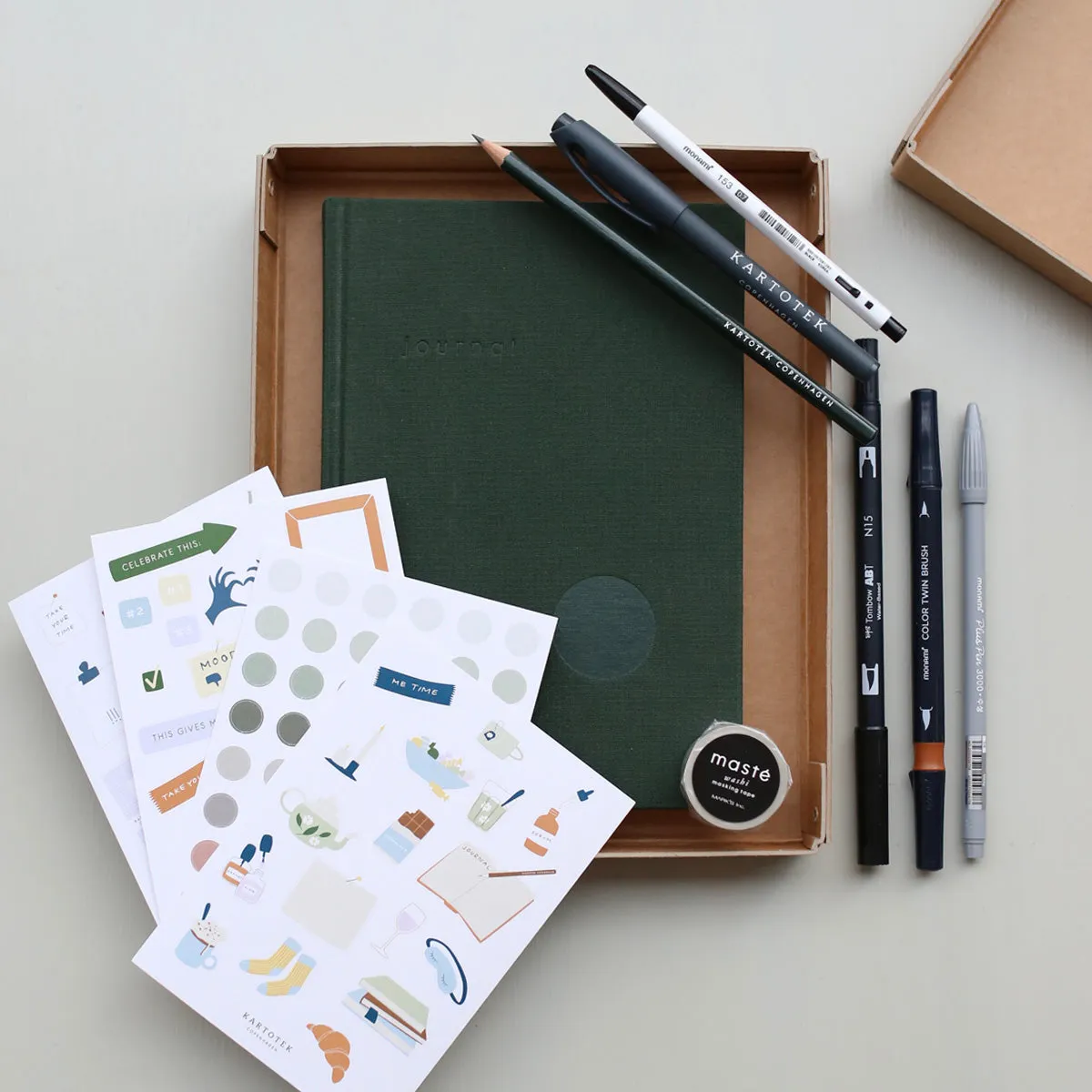 CREATIVE JOURNALING SET // GREEN