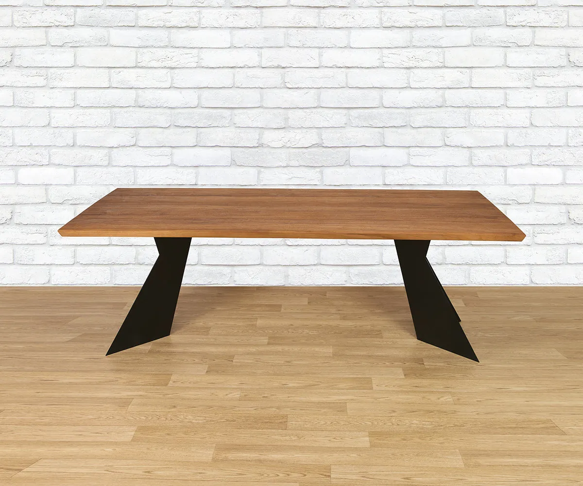 Mazi Dining Table